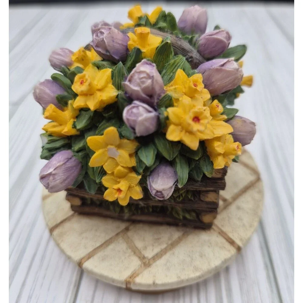 Basket of Purple Tulips & Yellow Daffodil Flowers Jar Candle Topper Vtg Style